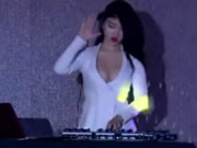 Vietnamca seksi güzel Dj dans